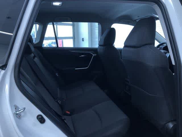 Thumbnail: 2025 Toyota RAV4 - 21