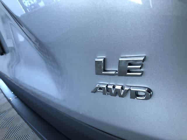 Thumbnail: 2025 Toyota RAV4 - 15