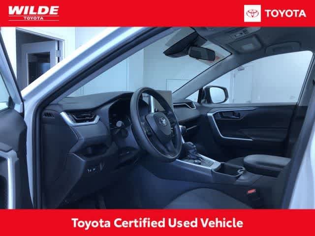 Thumbnail: 2025 Toyota RAV4 - 2