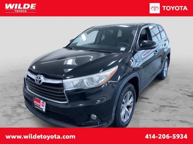 2015 Toyota Highlander Plus -
                  West Allis, WI