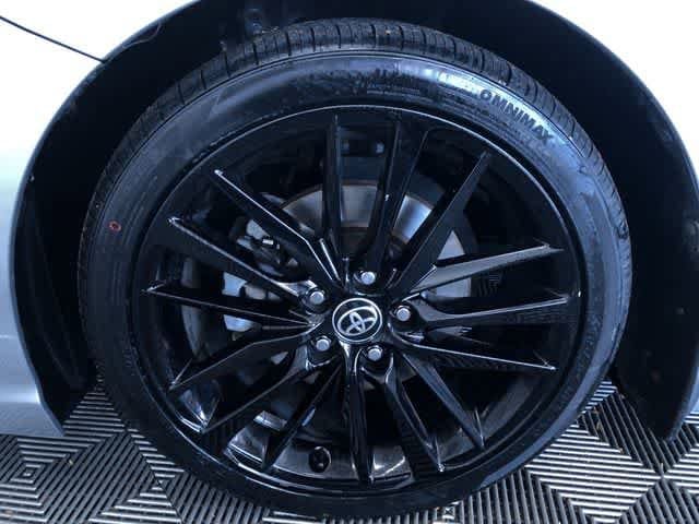 Thumbnail: 2022 Toyota Camry - 8