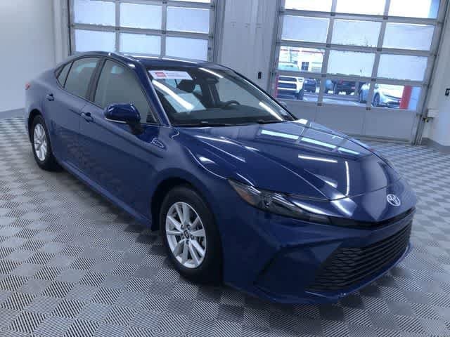 Thumbnail: 2025 Toyota Camry - 36