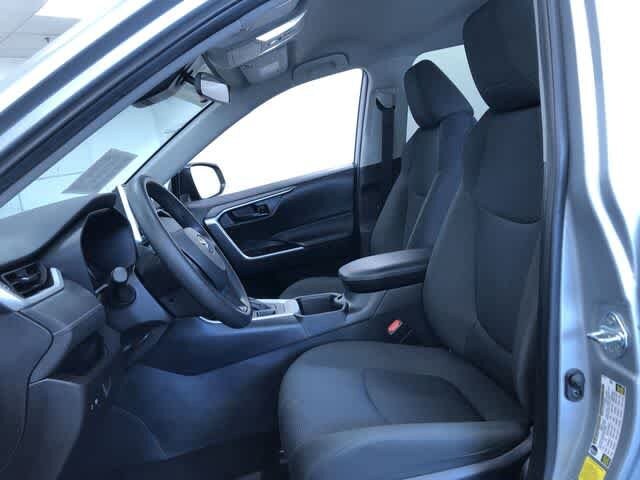 Thumbnail: 2025 Toyota RAV4 - 18