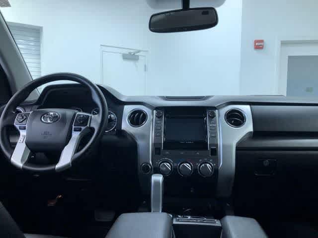 Thumbnail: 2016 Toyota Tundra - 12