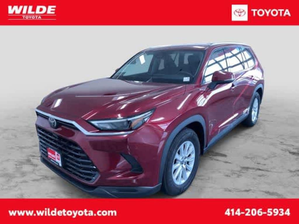Used 2025 Toyota Grand Highlander XLE Sport Utility