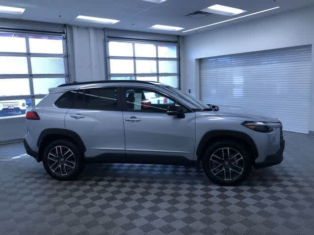 Thumbnail: 2026 Toyota Corolla Cross - 27