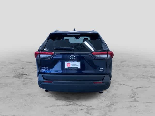 Thumbnail: 2023 Toyota RAV4 - 8