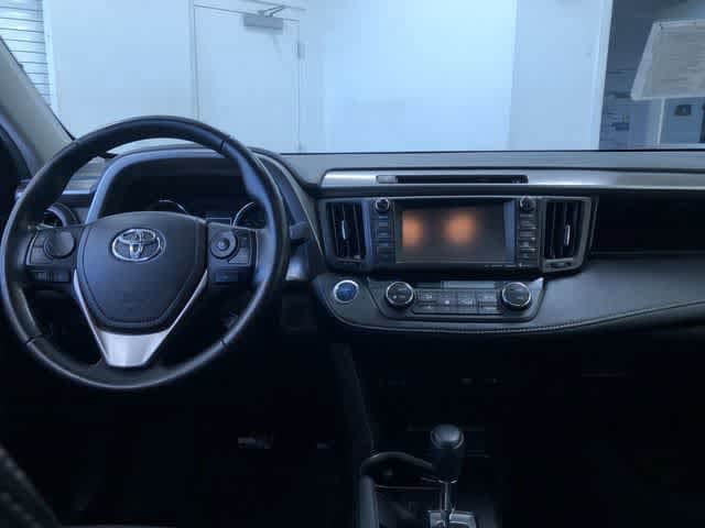 Thumbnail: 2016 Toyota RAV4 - 18