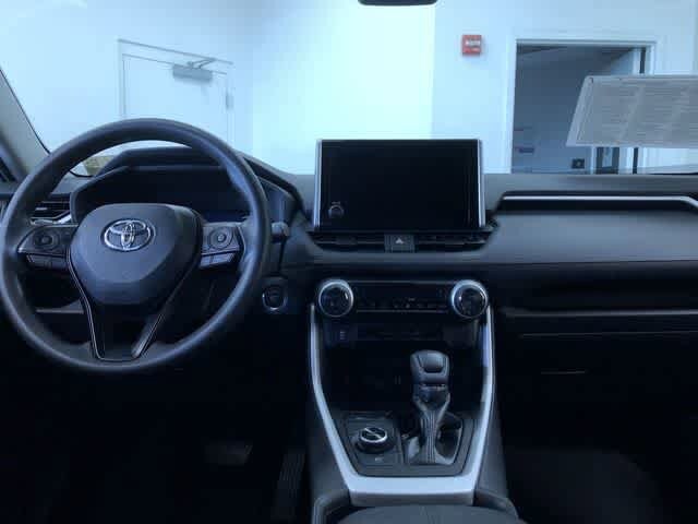 Thumbnail: 2025 Toyota RAV4 - 17