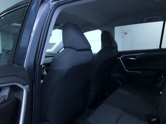 Thumbnail: 2025 Toyota RAV4 - 21