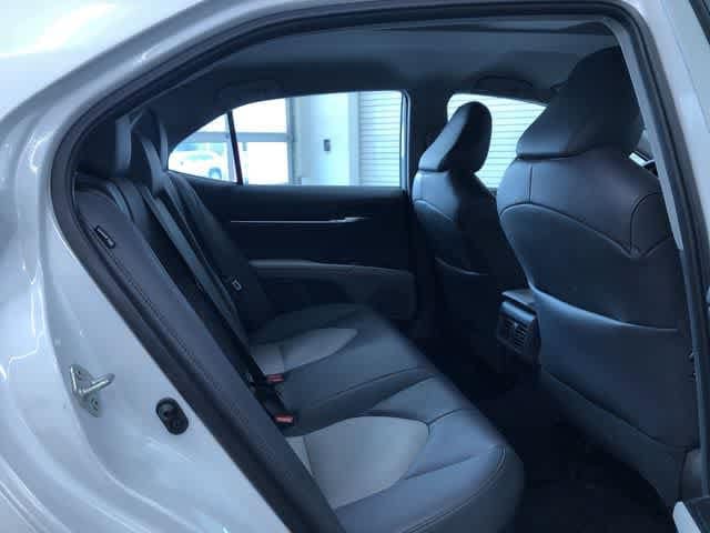 Thumbnail: 2020 Toyota Camry - 20