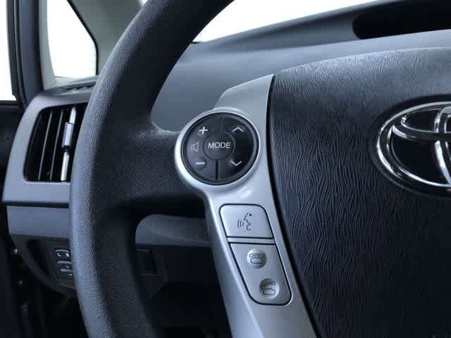 Thumbnail: 2014 Toyota Prius - 16