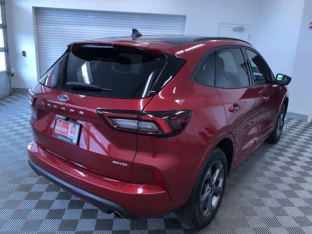Thumbnail: 2024 Ford Escape - 34