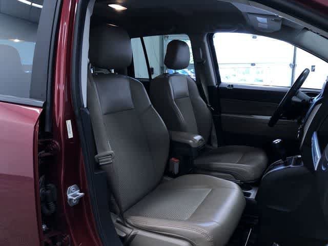 Thumbnail: 2016 Jeep Compass - 23