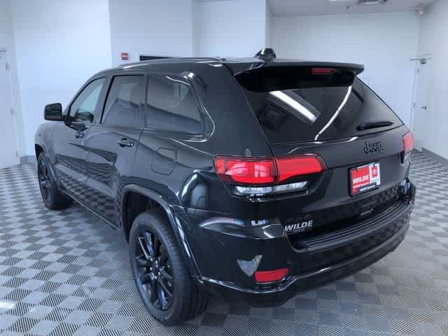 Thumbnail: 2020 Jeep Grand Cherokee - 13