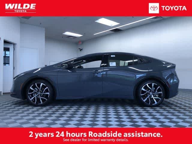 Thumbnail: 2026 Toyota Prius - 3