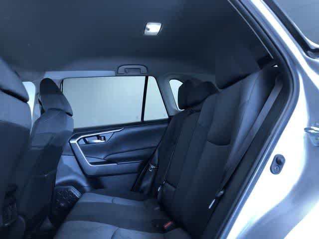 Thumbnail: 2025 Toyota RAV4 - 21