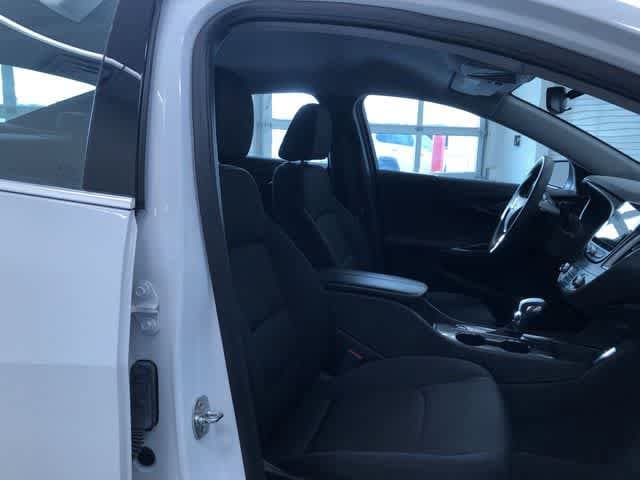 Thumbnail: 2024 Chevrolet Malibu - 23