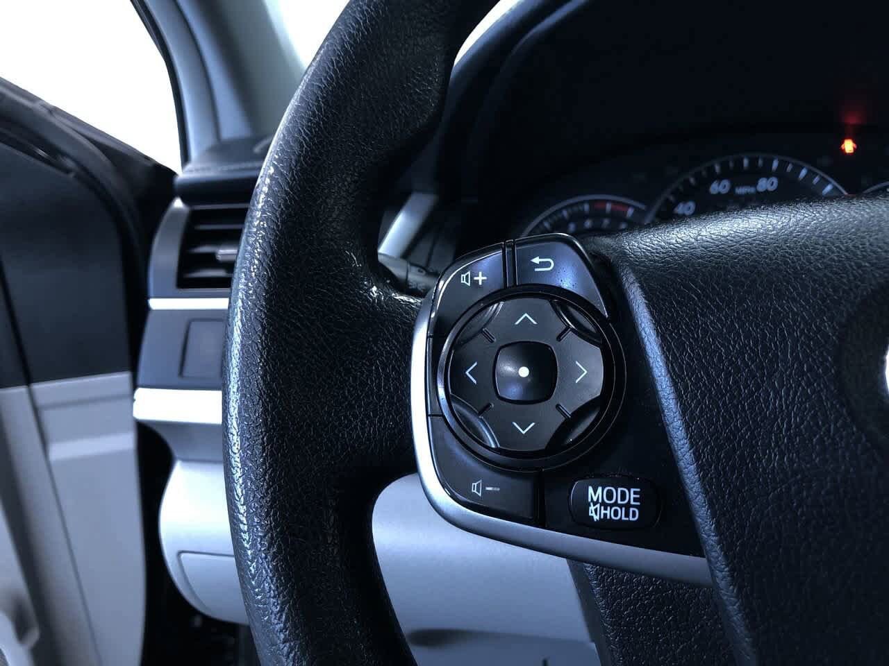 Thumbnail: 2014 Toyota Camry - 25