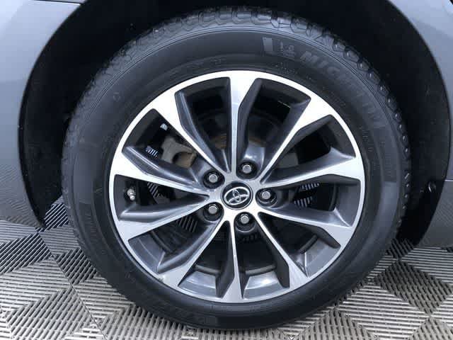 Thumbnail: 2018 Toyota Avalon - 24