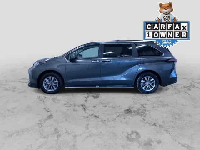 Thumbnail: 2025 Toyota Sienna - 6