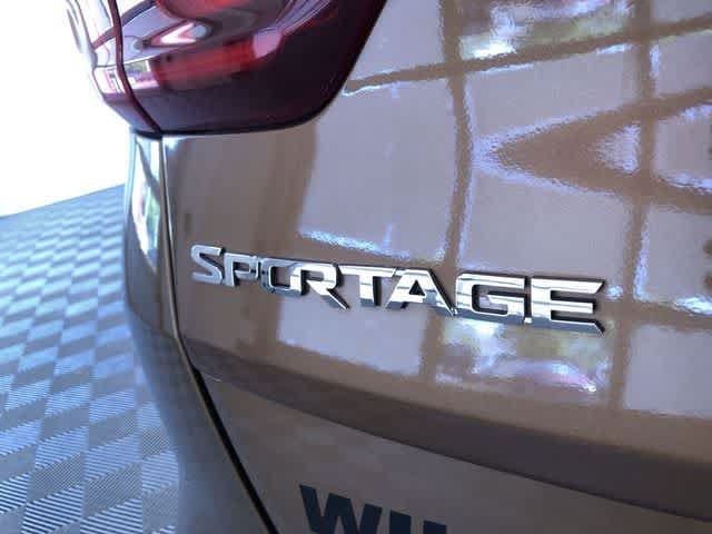 Thumbnail: 2020 Kia Sportage - 16