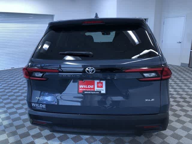 Thumbnail: 2025 Toyota Grand Highlander - 15