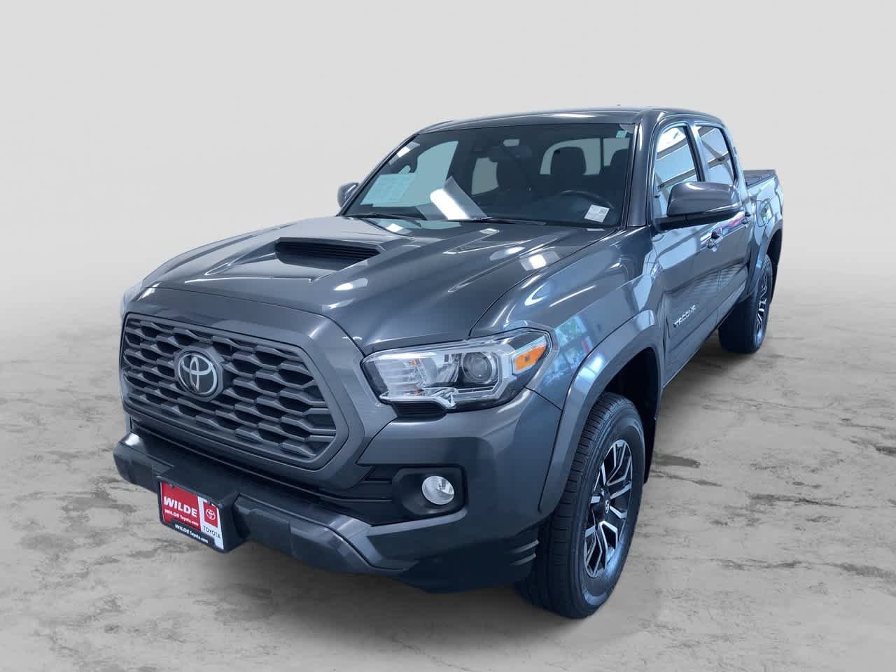 Thumbnail: 2022 Toyota Tacoma - 1