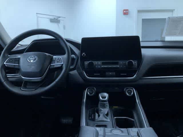 Thumbnail: 2025 Toyota Grand Highlander - 19