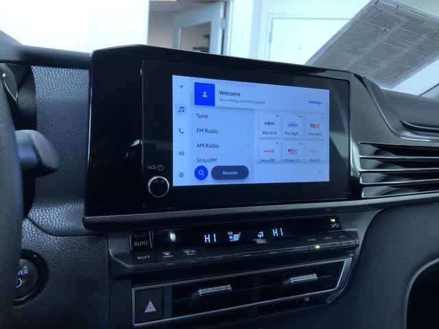 Thumbnail: 2025 Toyota Camry - 29