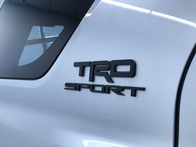 Thumbnail: 2026 Toyota 4Runner - 15