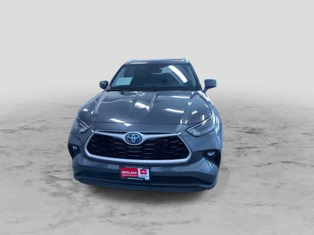 Thumbnail: 2023 Toyota Highlander - 5
