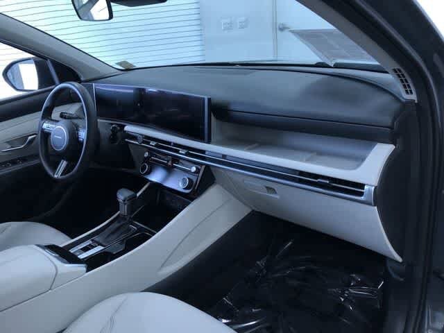 Thumbnail: 2025 Hyundai Tucson - 22