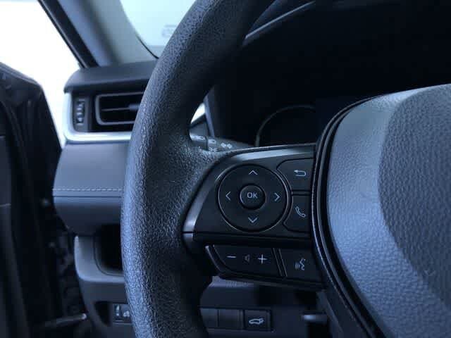 Thumbnail: 2025 Toyota RAV4 - 25