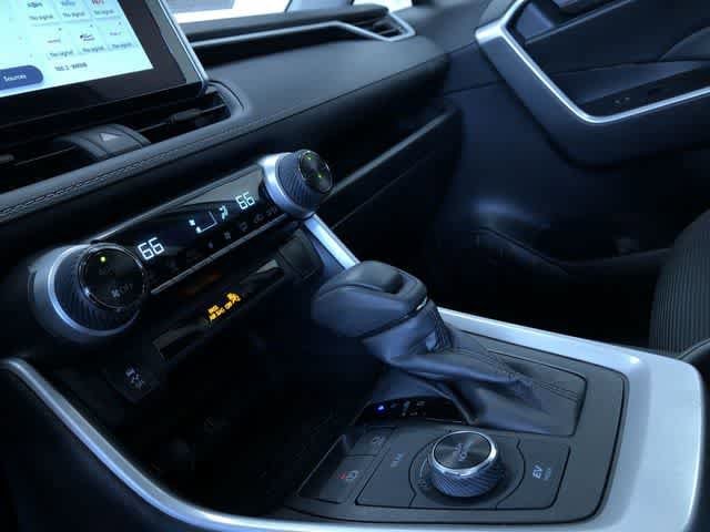 Thumbnail: 2025 Toyota RAV4 - 28