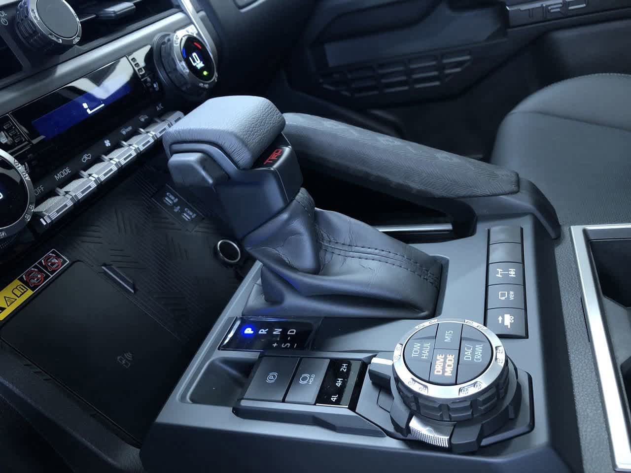2025 Toyota Tacoma TRD Off-Road 23