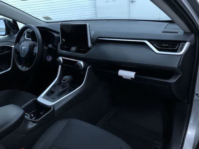 Thumbnail: 2025 Toyota RAV4 - 23