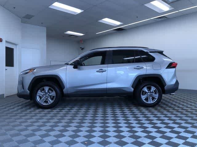 Thumbnail: 2025 Toyota RAV4 - 11