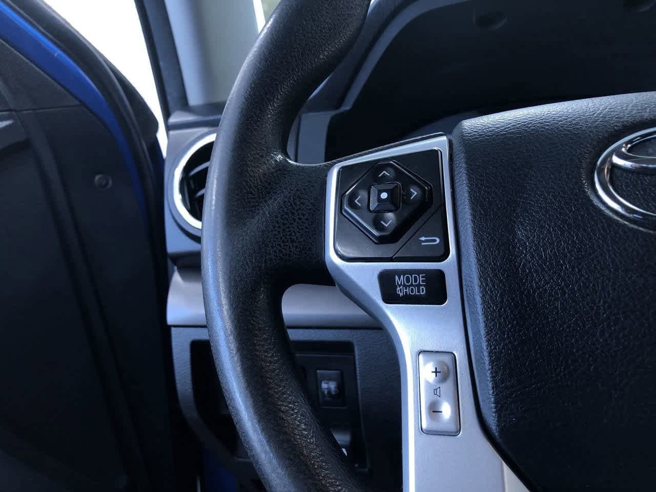 Thumbnail: 2016 Toyota Tundra - 33