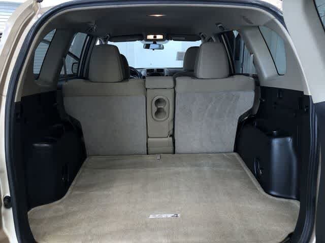 Thumbnail: 2011 Toyota RAV4 - 19