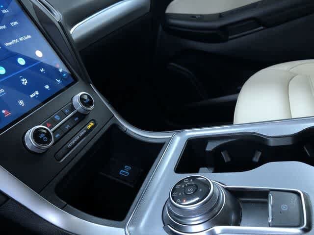 Thumbnail: 2021 Ford Edge - 30