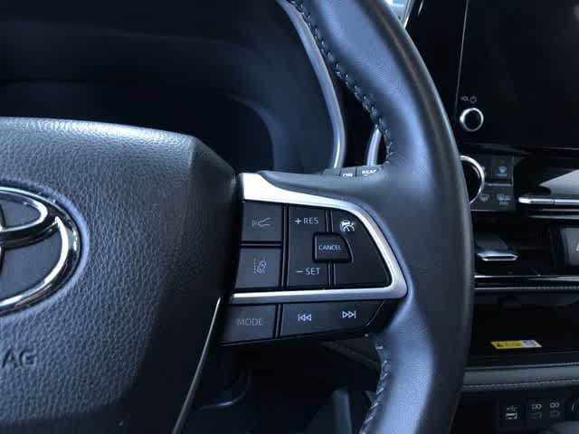 Thumbnail: 2025 Toyota Highlander - 26