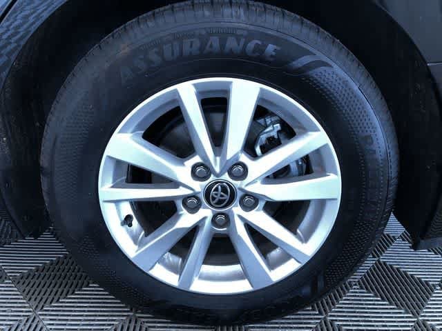 Thumbnail: 2026 Toyota Camry - 16