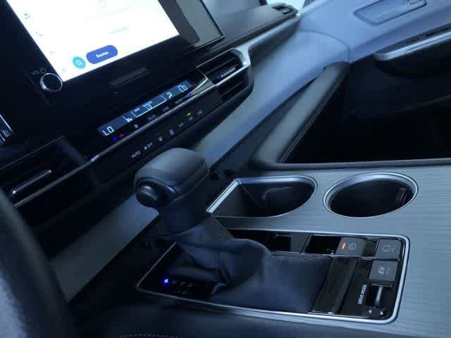 Thumbnail: 2026 Toyota Sienna - 29