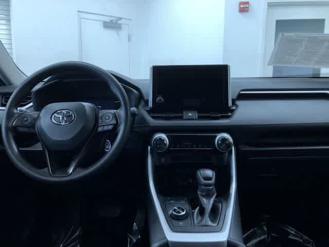 Thumbnail: 2025 Toyota RAV4 - 17