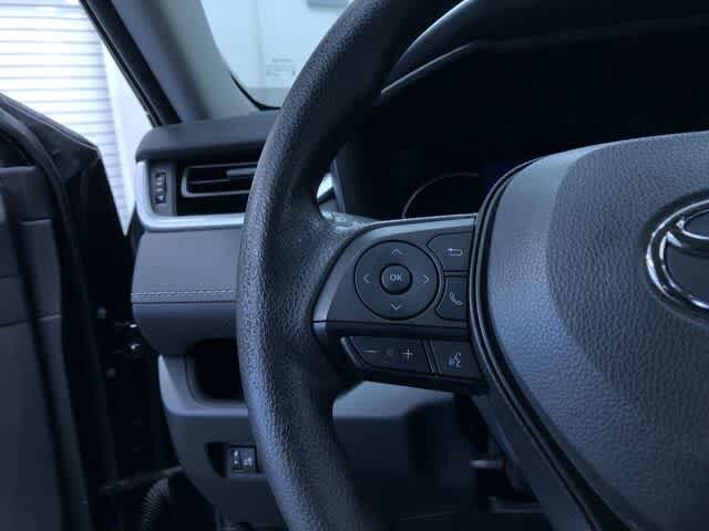 Thumbnail: 2023 Toyota RAV4 - 25