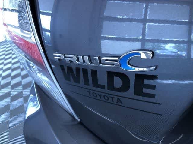 Thumbnail: 2018 Toyota Prius c - 15