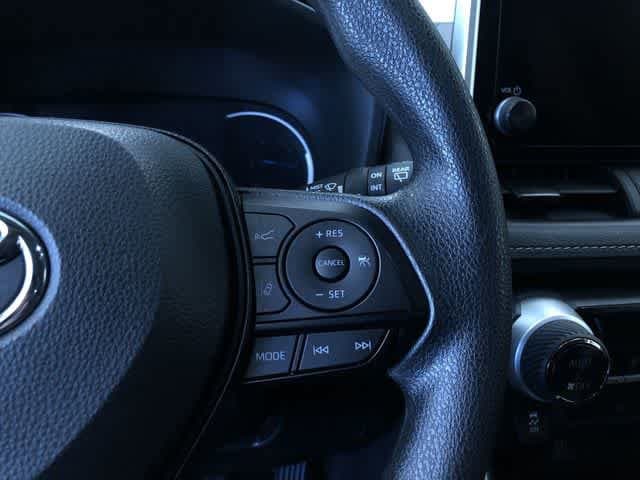 Thumbnail: 2025 Toyota RAV4 - 27