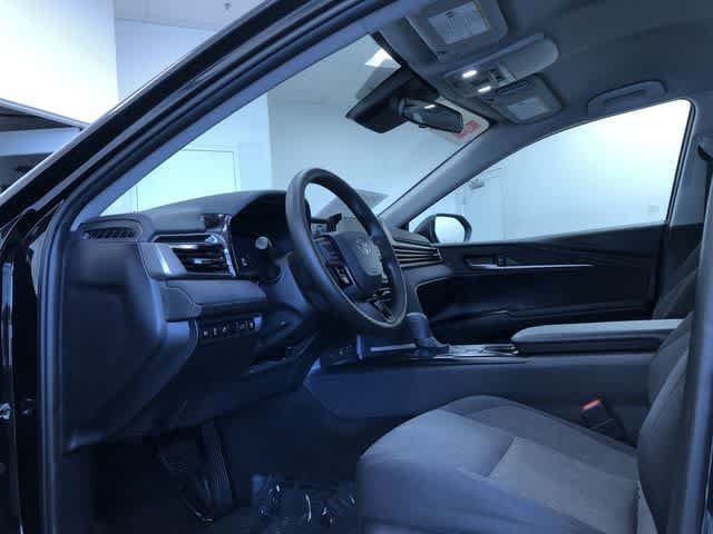 2026 Toyota Camry LE - Photo 12