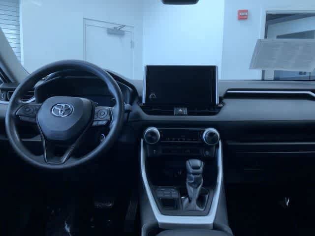 Thumbnail: 2025 Toyota RAV4 - 16